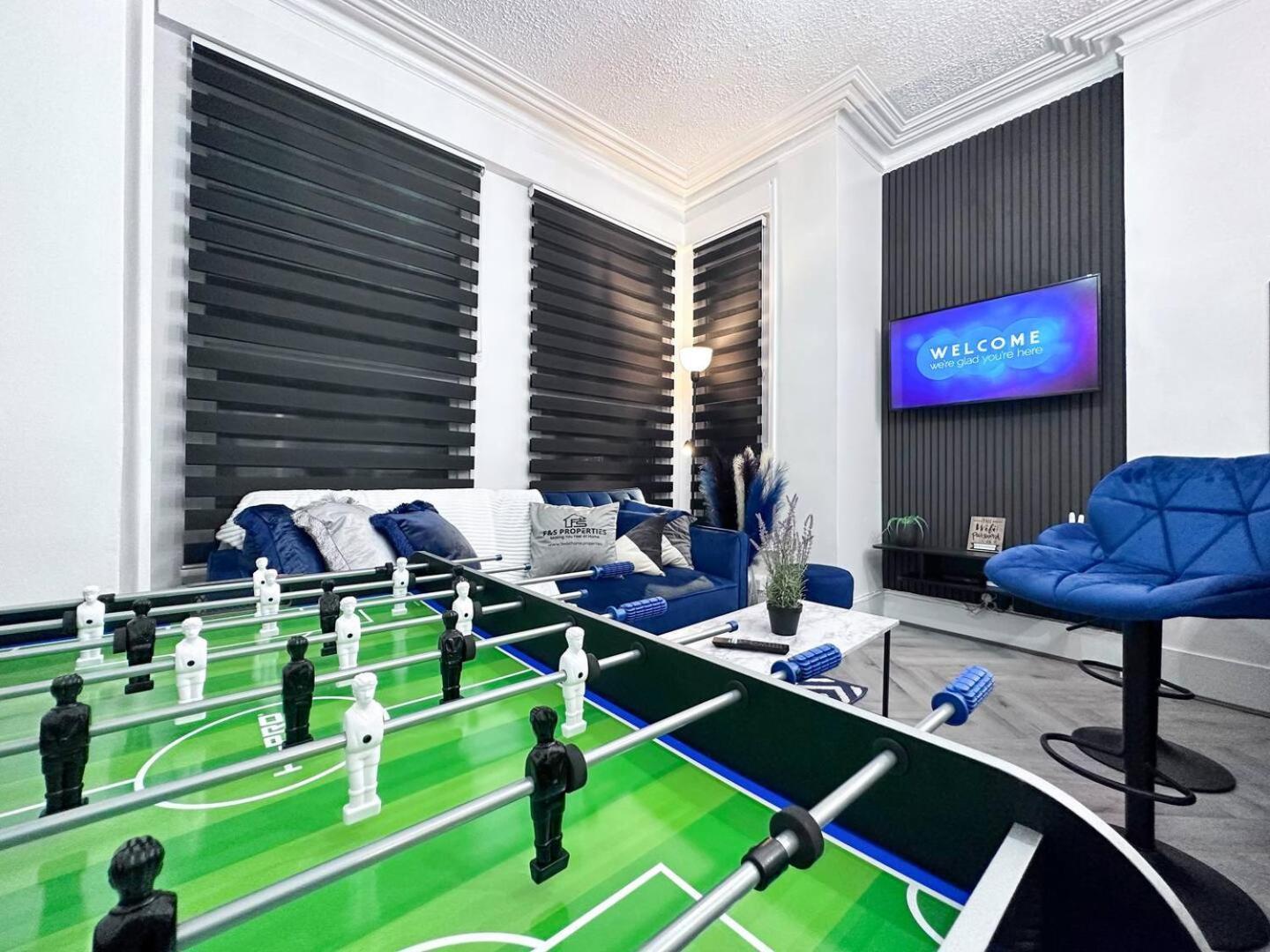 Swanky Seaside Sanctuary W Foozeball - Southend Exterior foto
